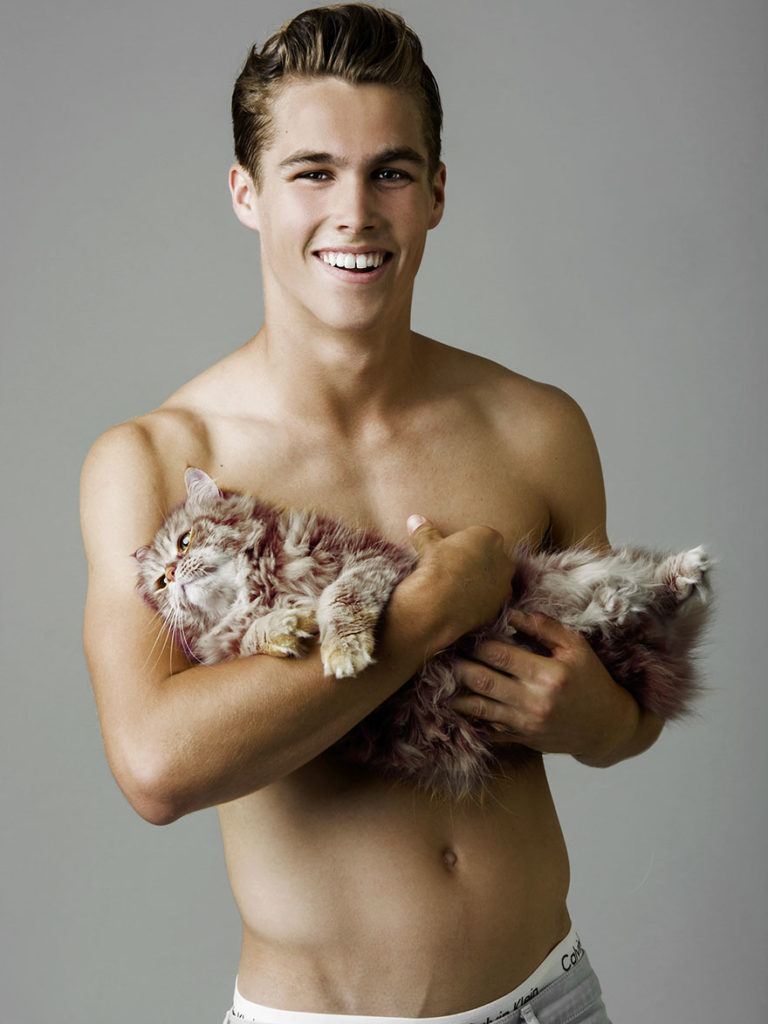 male-models-and-cats-6